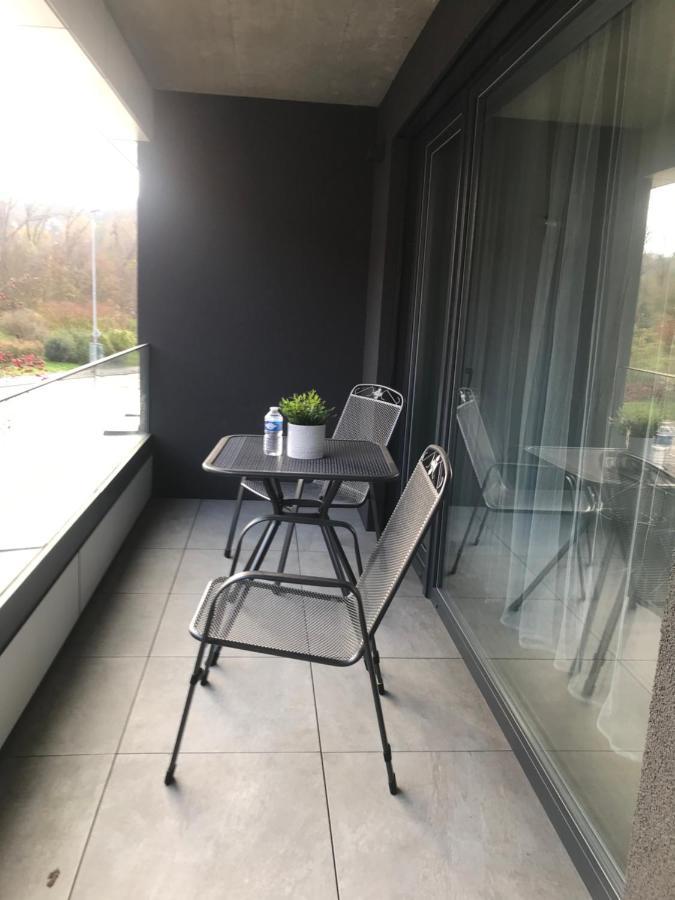 Apartmantplus01 Apartamento